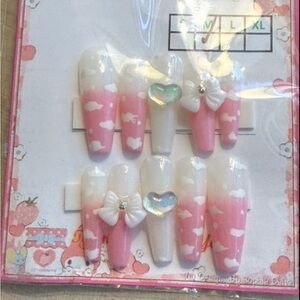 Pink‎ and White Cloud Nail Set